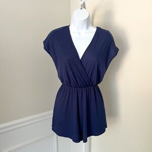 Ecote URBAN OUTFITTERS Blue Knit Surplice Shorts Romper 1 Piece Women’s Small